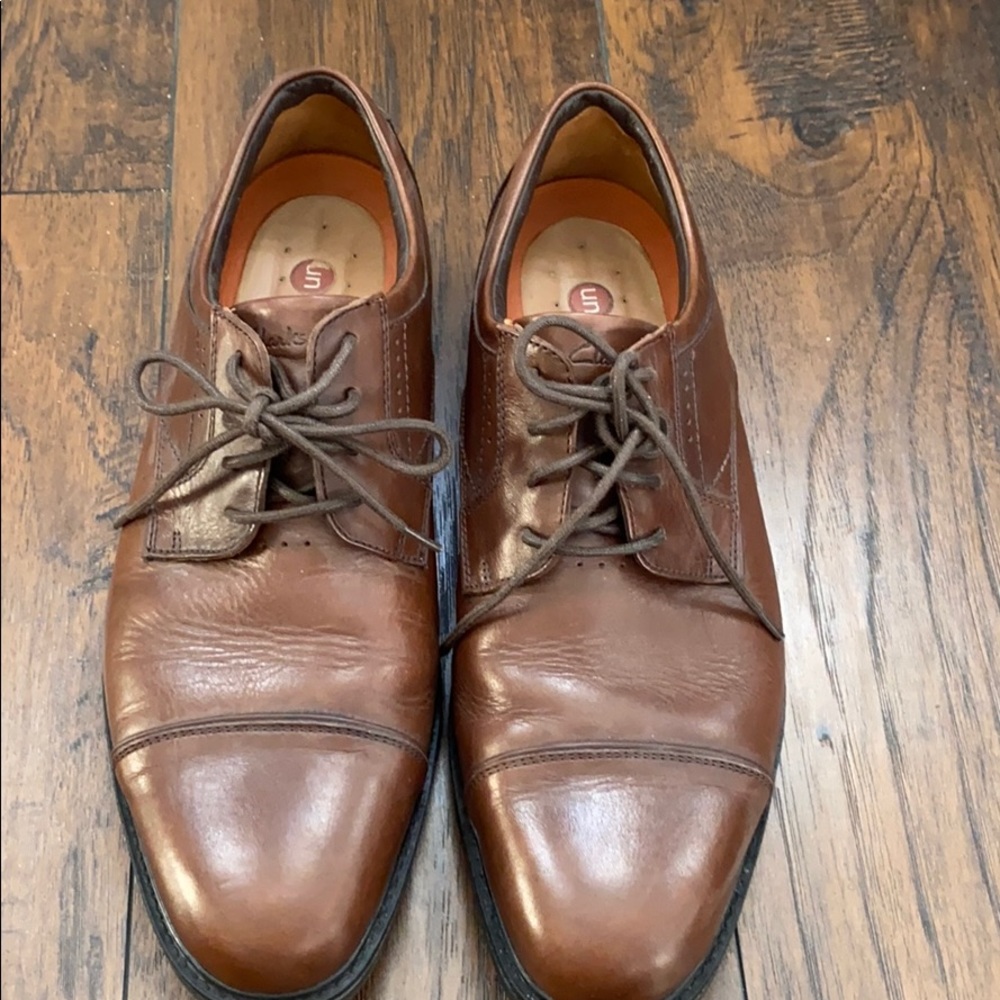 Clark’s Unstructured Men’s dress shoe